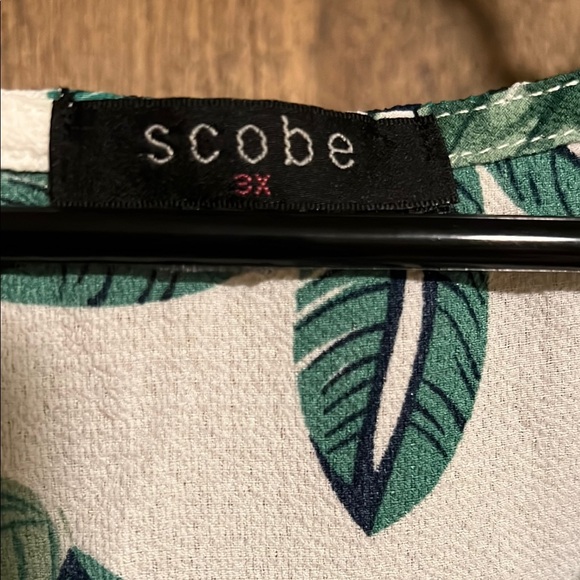 Scone Tropical Leaf Print Wrap Dress - Picture 2 of 3